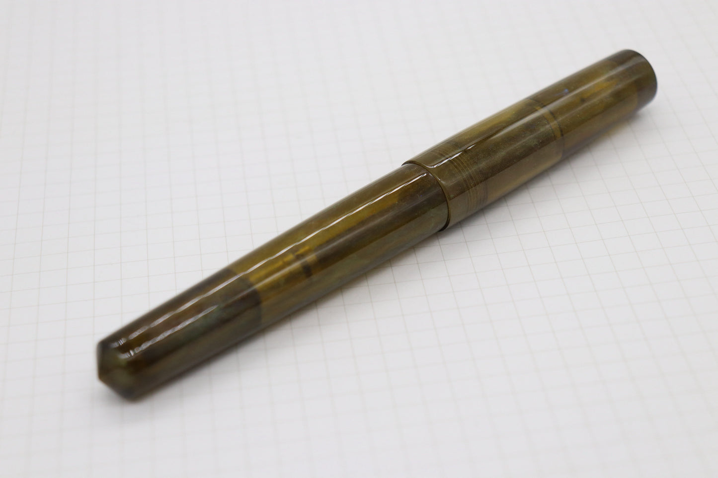 Poseidon Fountain Pen, Brown MOP