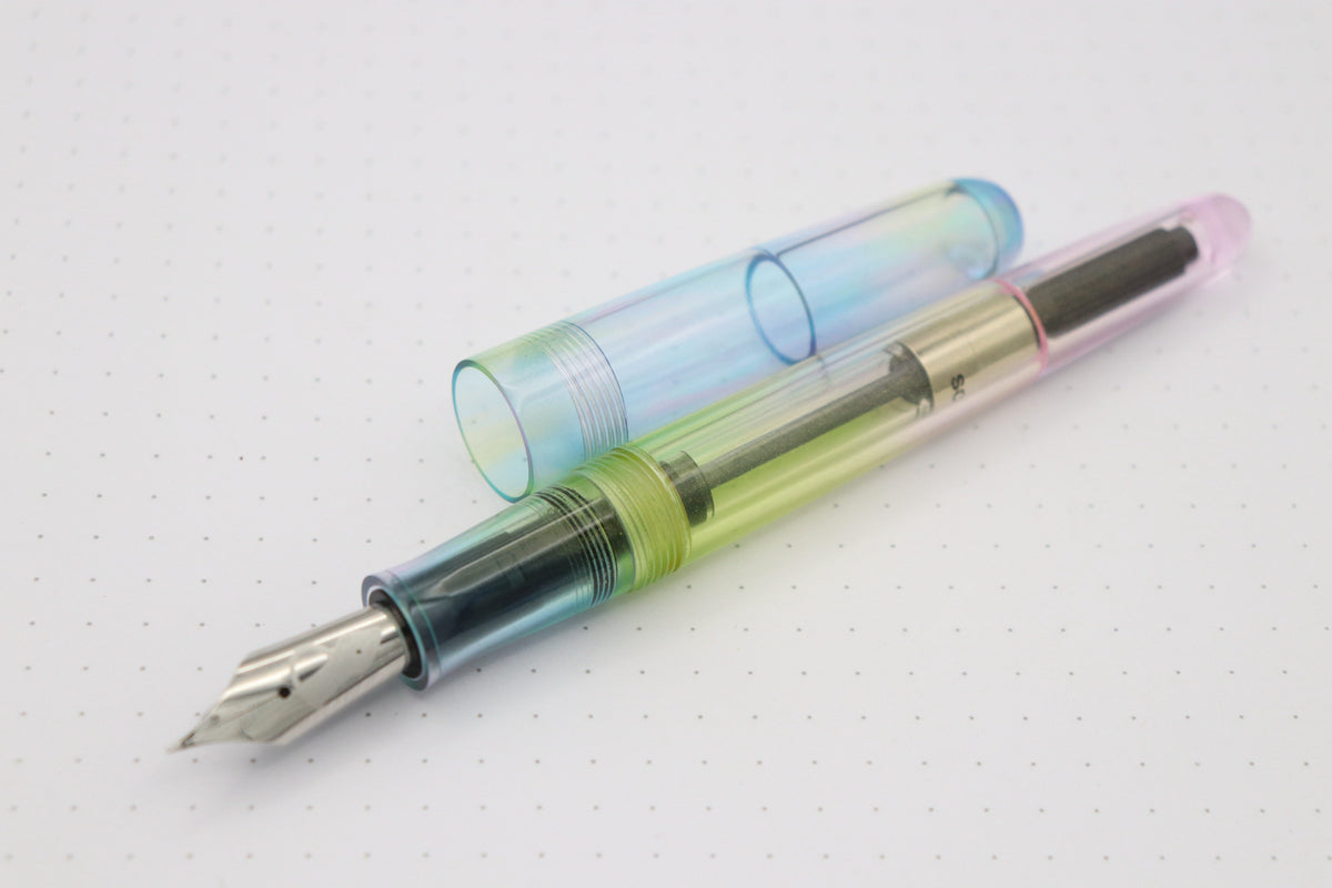 Merlin Fountain Pen, Prism (Bold)