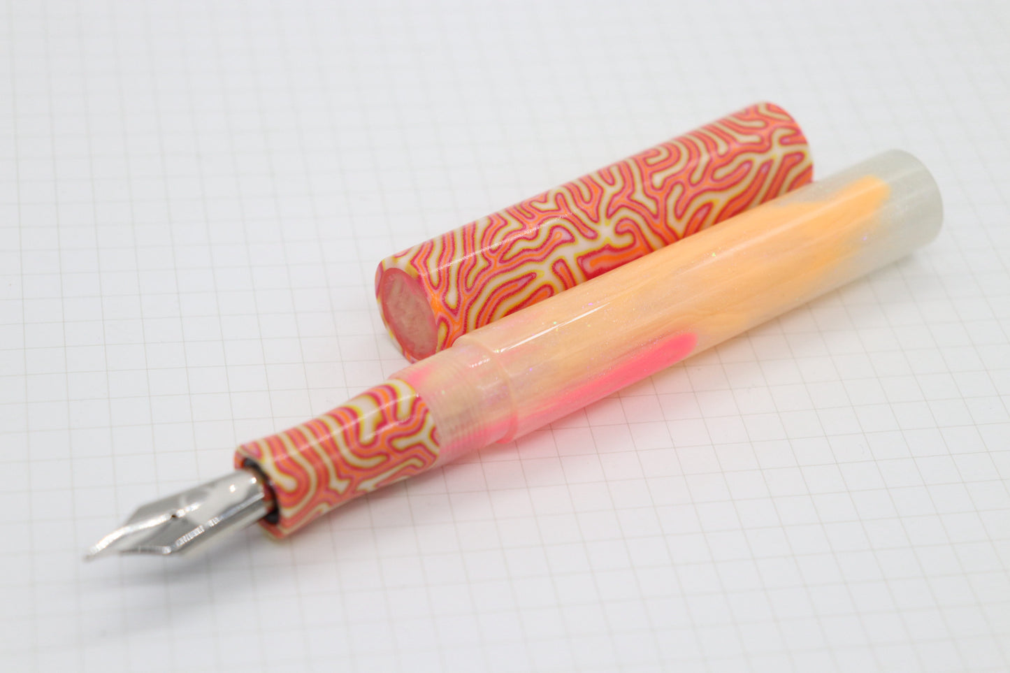 Cerberus Fountain Pen, Easy To Love+Crazy Fiber