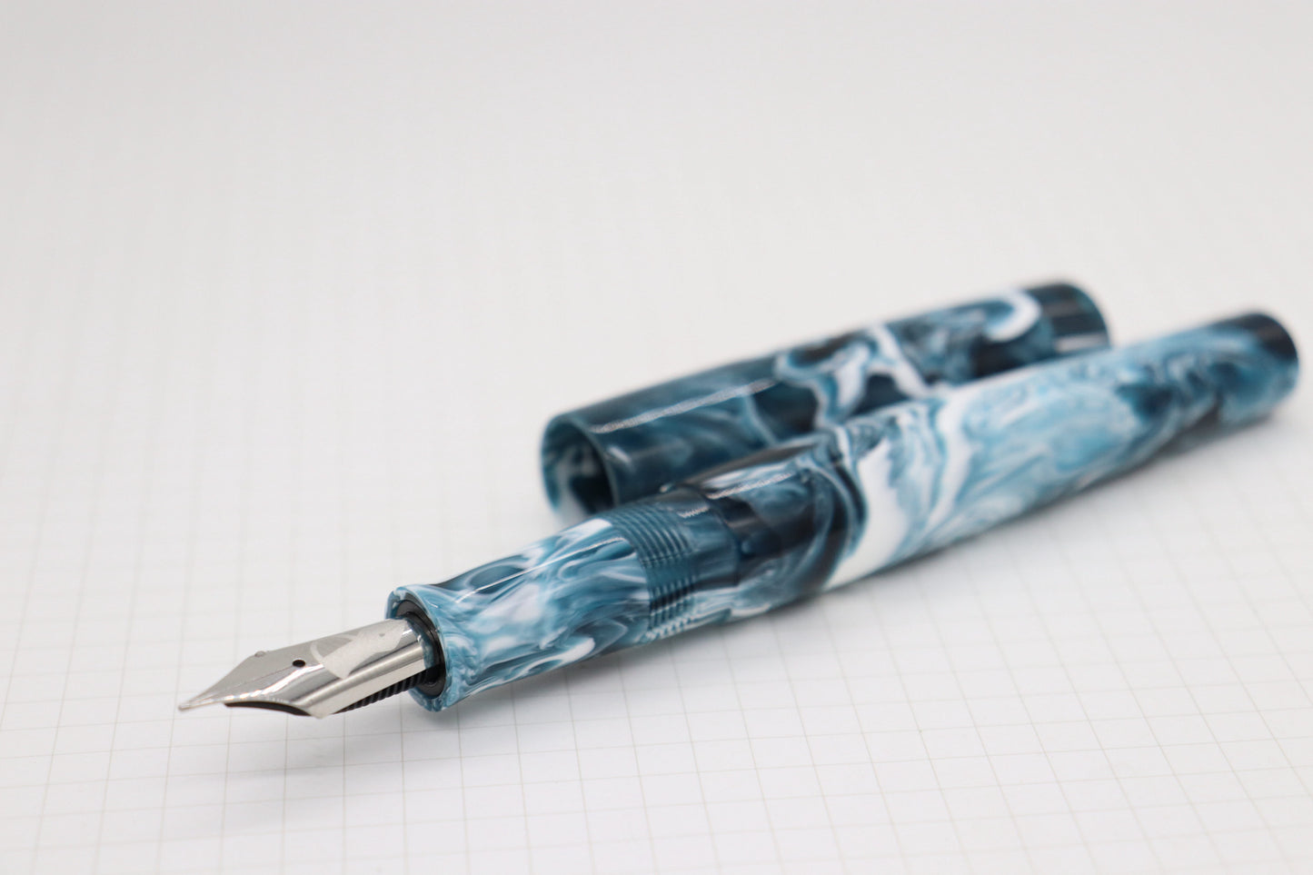 Pensquale Fountain Pen, Arctic Blast