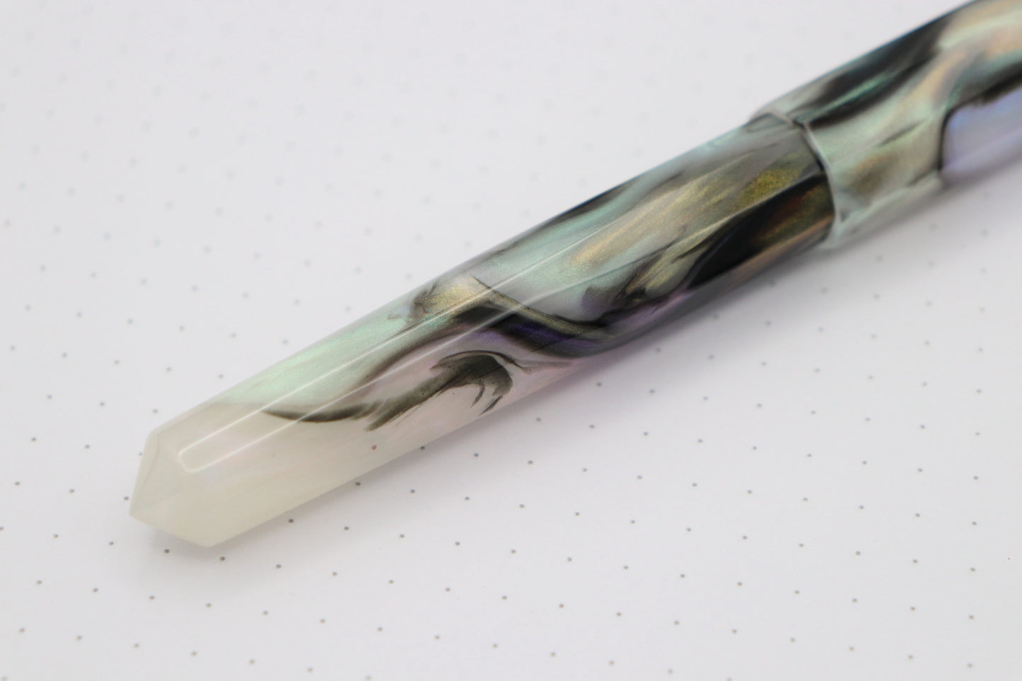 Faceted Poseidon Fountain Pen, Avg Abalone